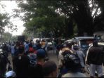 BREAKING NEWS: Massa DOAMU Bentrok Dengan Massa Fatma di Jalan Abidin Podo Sidrap