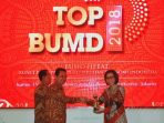 Dinilai Mampu Bangkitkan PDAM dari Keterpurukan, Bupati Bolmong Terima Penghargaan TOP BUMD 2018