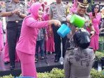 Kenaikan Pangkat Anggota Polres Lampung Timur, Taufan : Momentum Kenaikan Pangkat Hari ini Sebagai Pemicu Semangat !