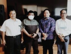 Plt Kadis PMD Sulsel Menerima Kunjungan Mantan Rektor Unika Sulbar