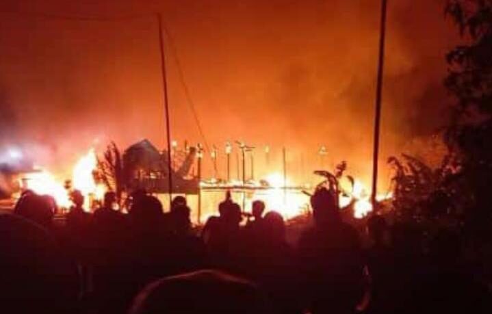 Kebakaran Terjadi di Desa Enrekeng, Kecamatan Ganra