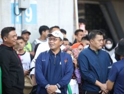 Wali Kota Danny Lepas Peserta Lari Kapolrestabes Makassar Cup