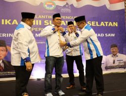 Hadiri Pelantikan IKA PMII Sulsel, Danny Pomanto Ajak Suksekan Program Pemkot Makassar