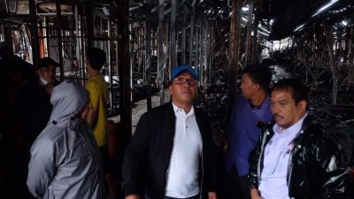 Pasca Kebakaran, Danny Pomanto Siap Bantu Pedagang Pasar Sentral