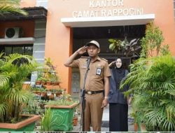 Jadi Pembina Upacara Bendera, Sekretaris Kecamatan Rappocini Ingatkan Kedisiplinan Pegawai